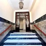 Housing Catedral Apartment *